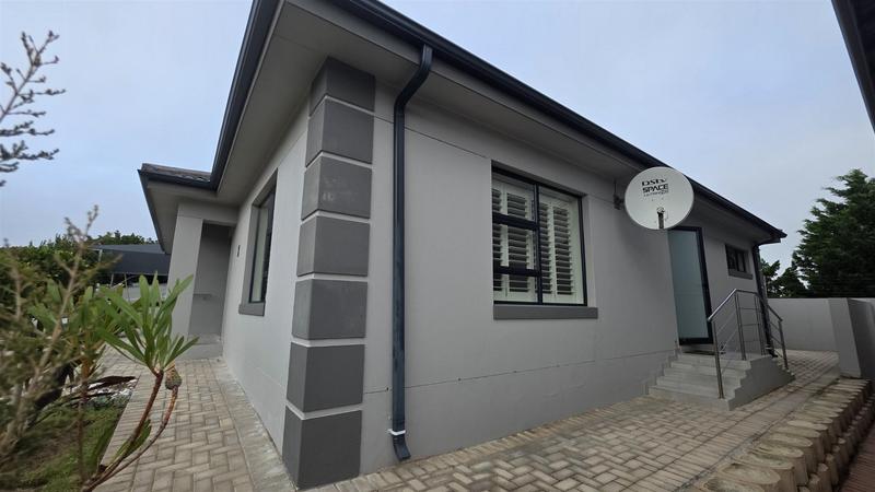 3 Bedroom Property for Sale in Tergniet Western Cape